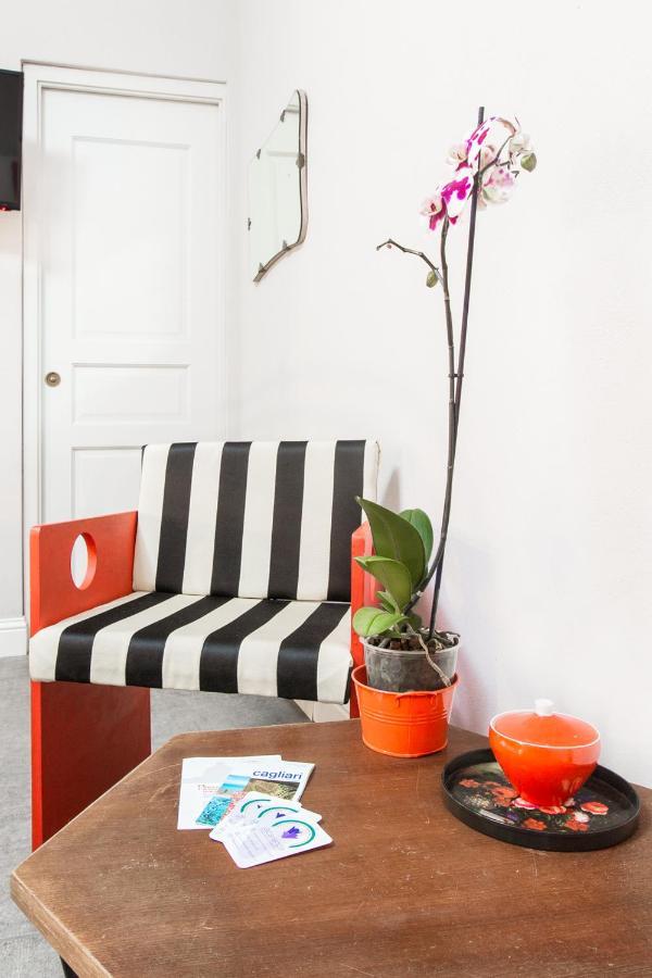Bed and Breakfast Jacaranda à Cagliari Extérieur photo